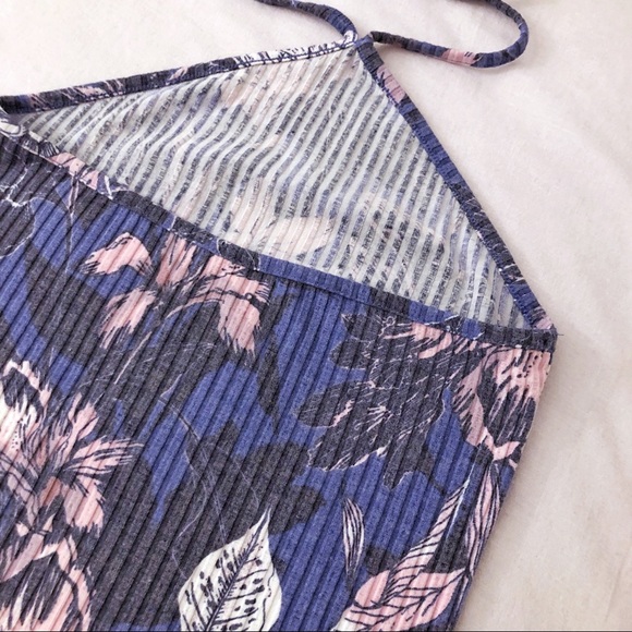 Tropical Flower Ribbed Tight Halter Top - Picture 4 of 8